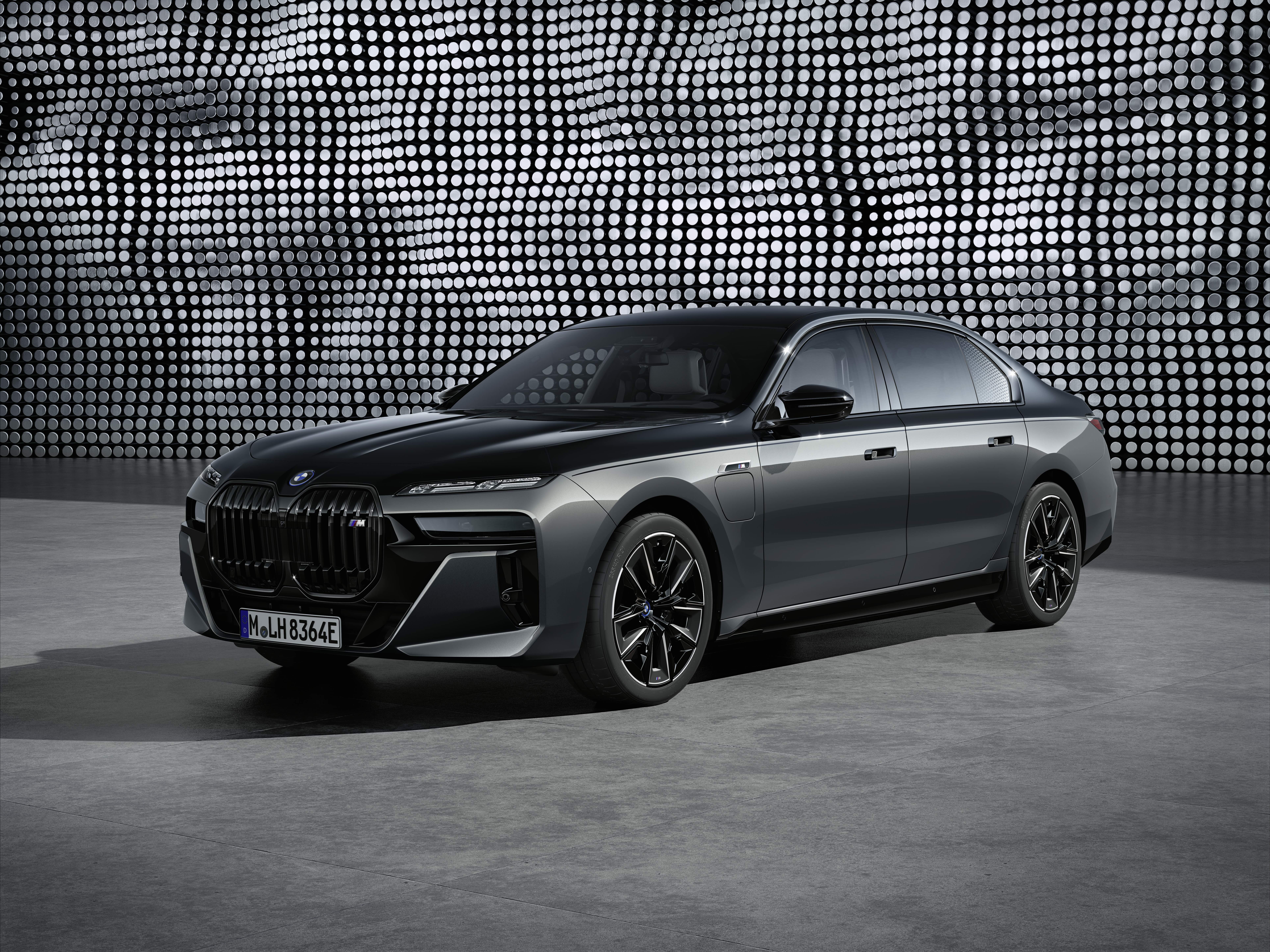 BMW M760e long-term review